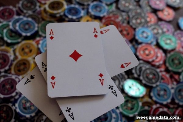 真人电子游戏场景下龙虎对决：高手的实战认知与策略体系